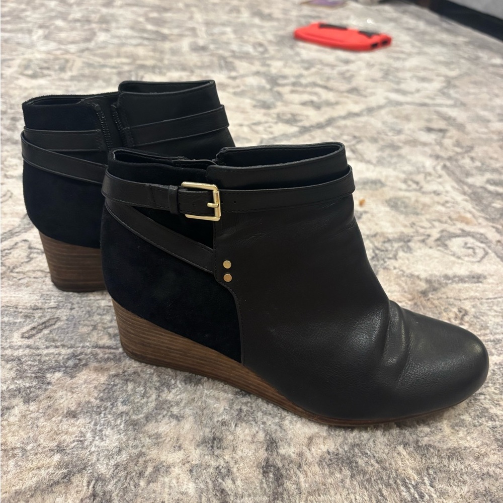 Dr. Scholl’s Wedge Ankle Boots – Black